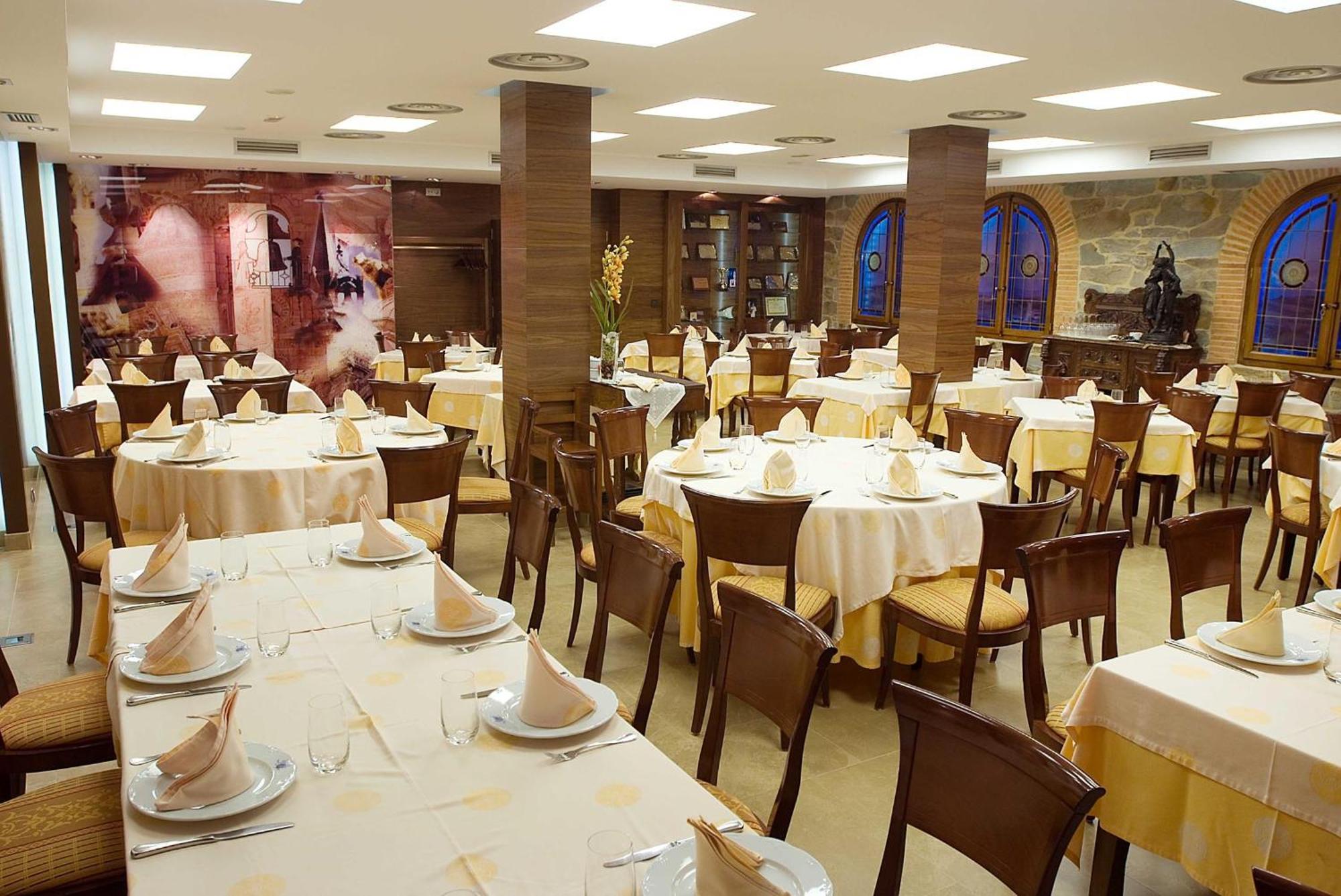 Hotel Restaurante La Peseta Astorga Zewnętrze zdjęcie